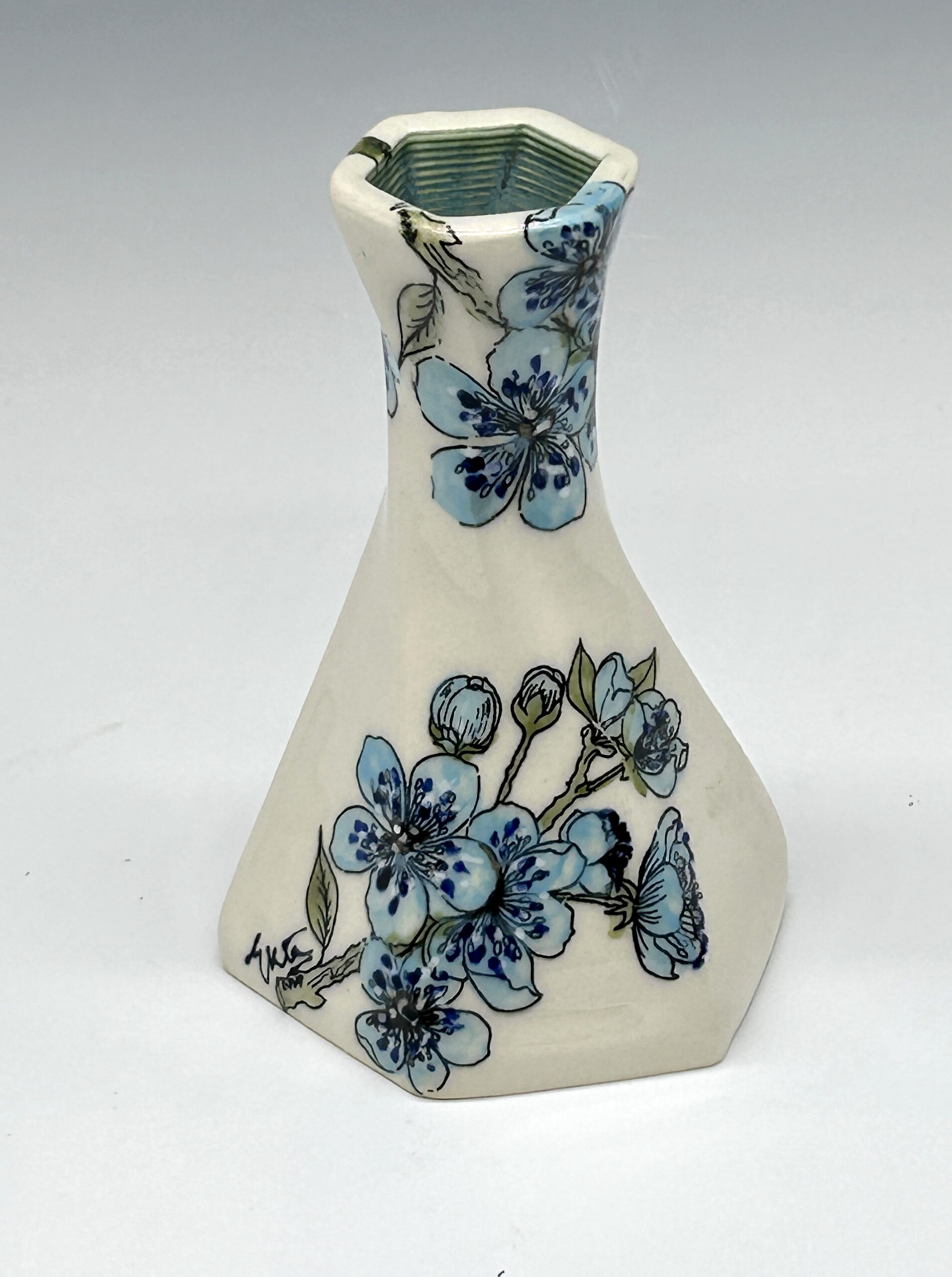 Blue Blossom Hand-Painted Twist Porcelain Vase, floral painting and complete vessel shown