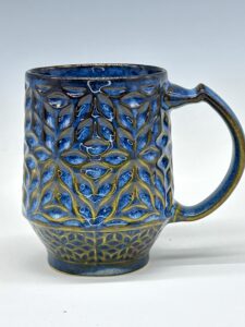 Petal Lattice mug in Golden Tide